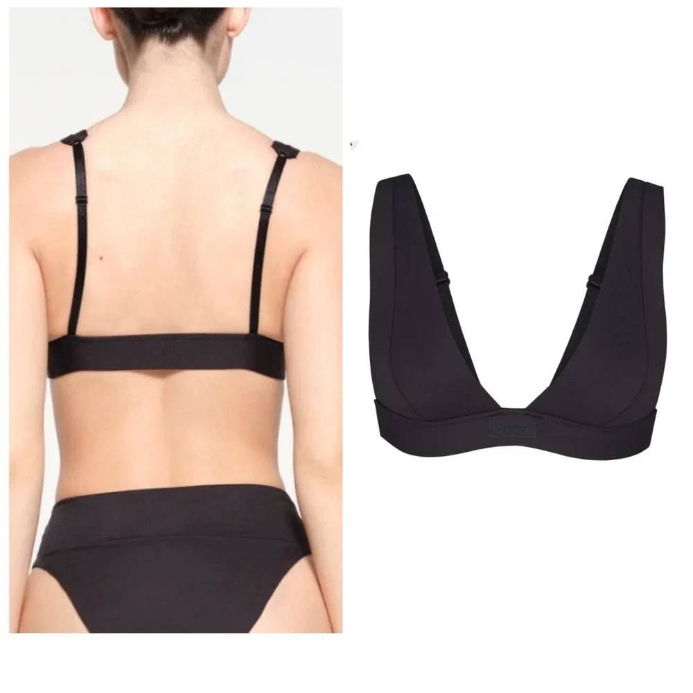 SKIMS Signature Swim Fixed Triangle Top Onyx Black Woman's Size M‎ NEW